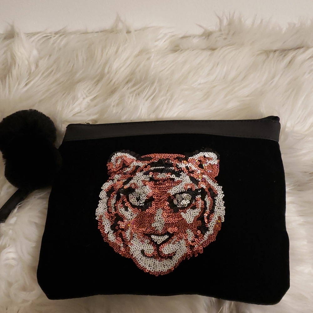 Black Velvet Sequin Tiger Wristlet Purse